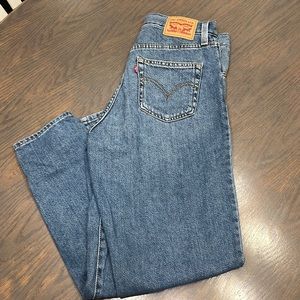 Levi high waisted mom jean size 28